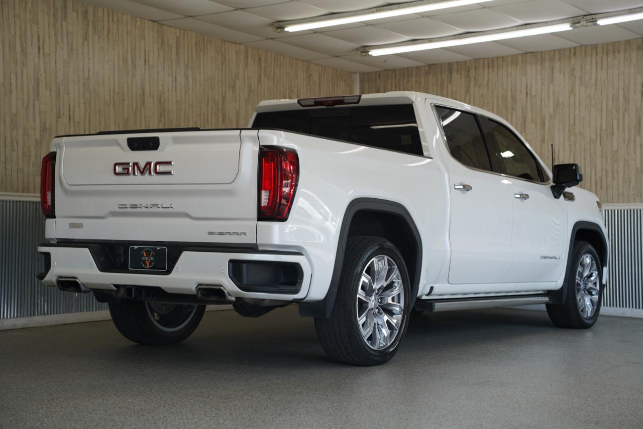 GMC Sierra 1500 4WD Crew Cab 147" Denali 2023