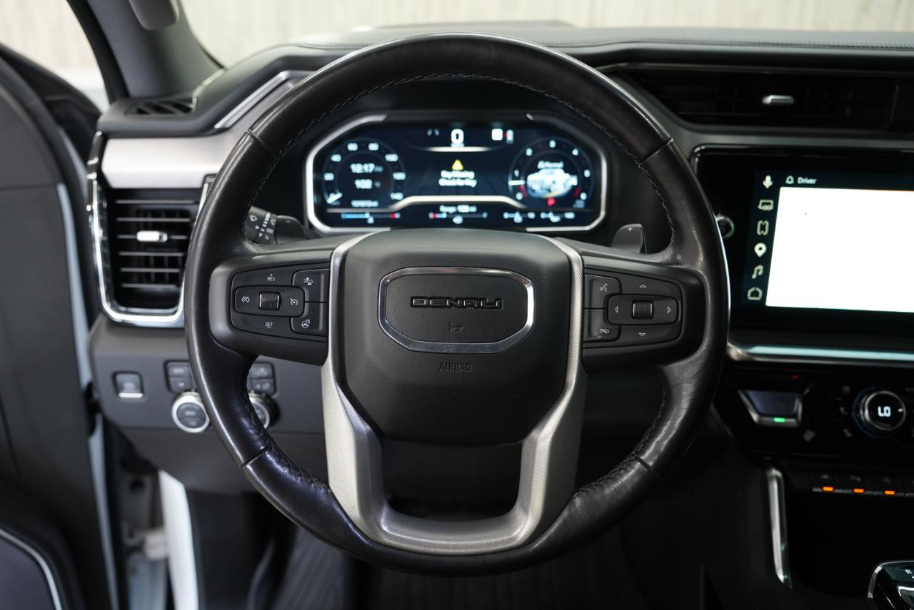 GMC Sierra 1500 4WD Crew Cab 147" Denali 2023