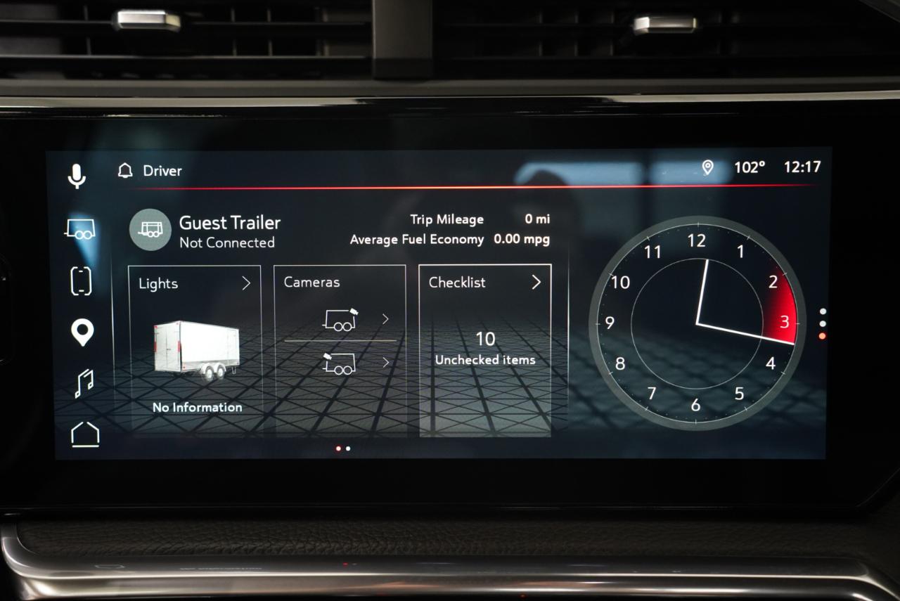 GMC Sierra 1500 4WD Crew Cab 147" Denali 2023