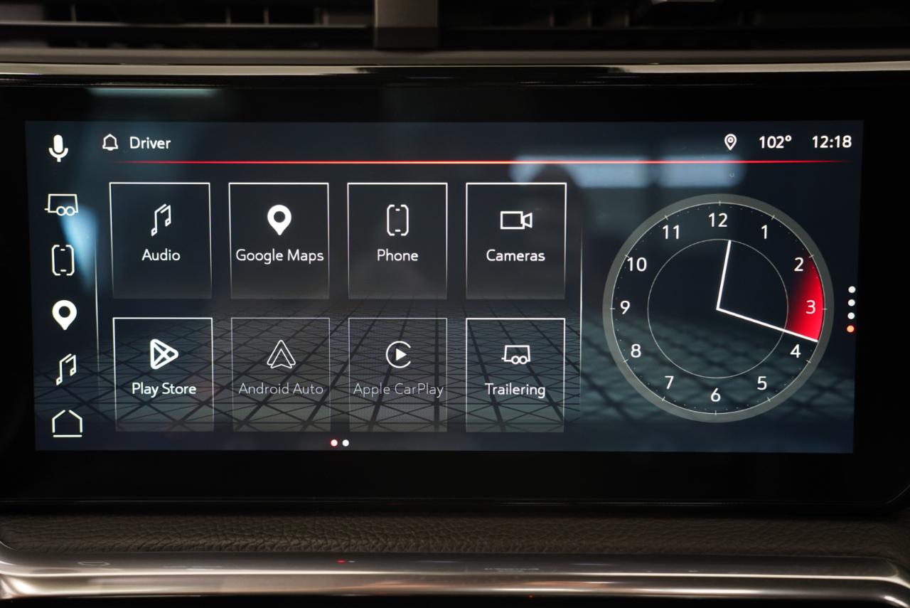 GMC Sierra 1500 4WD Crew Cab 147" Denali 2023