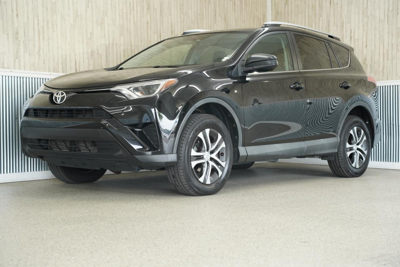 Toyota RAV4 AWD 4dr LE (Natl) 2016