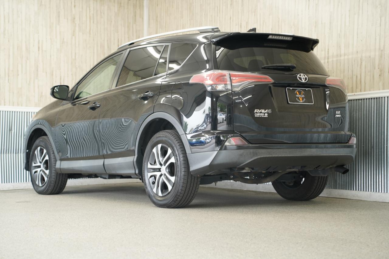 Toyota RAV4 AWD 4dr LE (Natl) 2016