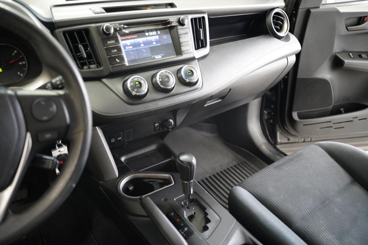 Toyota RAV4 AWD 4dr LE (Natl) 2016
