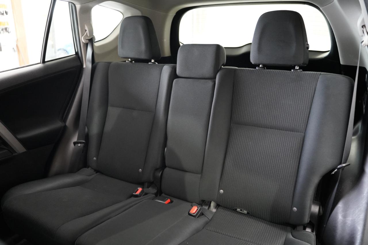 Toyota RAV4 AWD 4dr LE (Natl) 2016