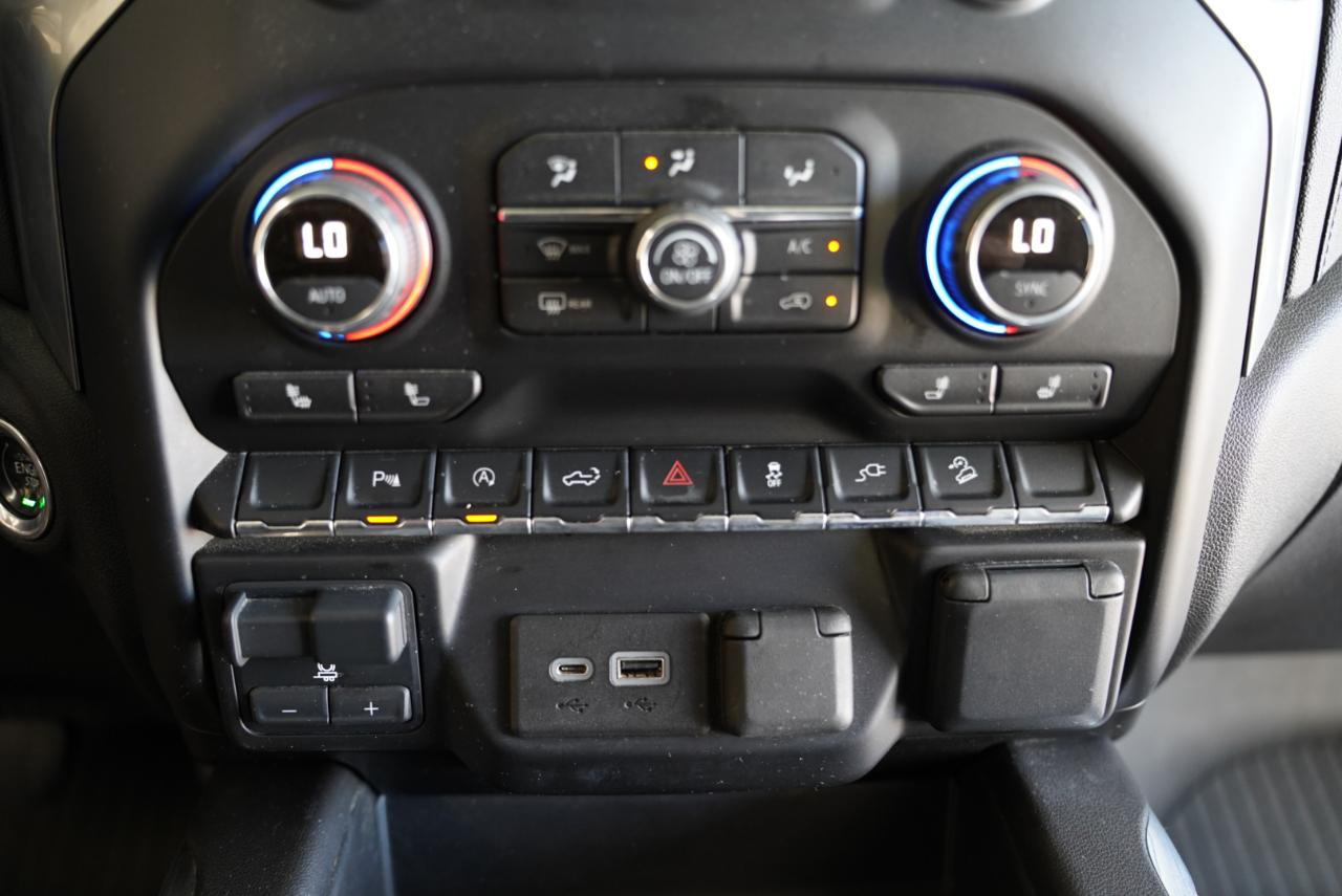 Chevrolet Silverado 1500 4WD Crew Cab 147" RST 2021