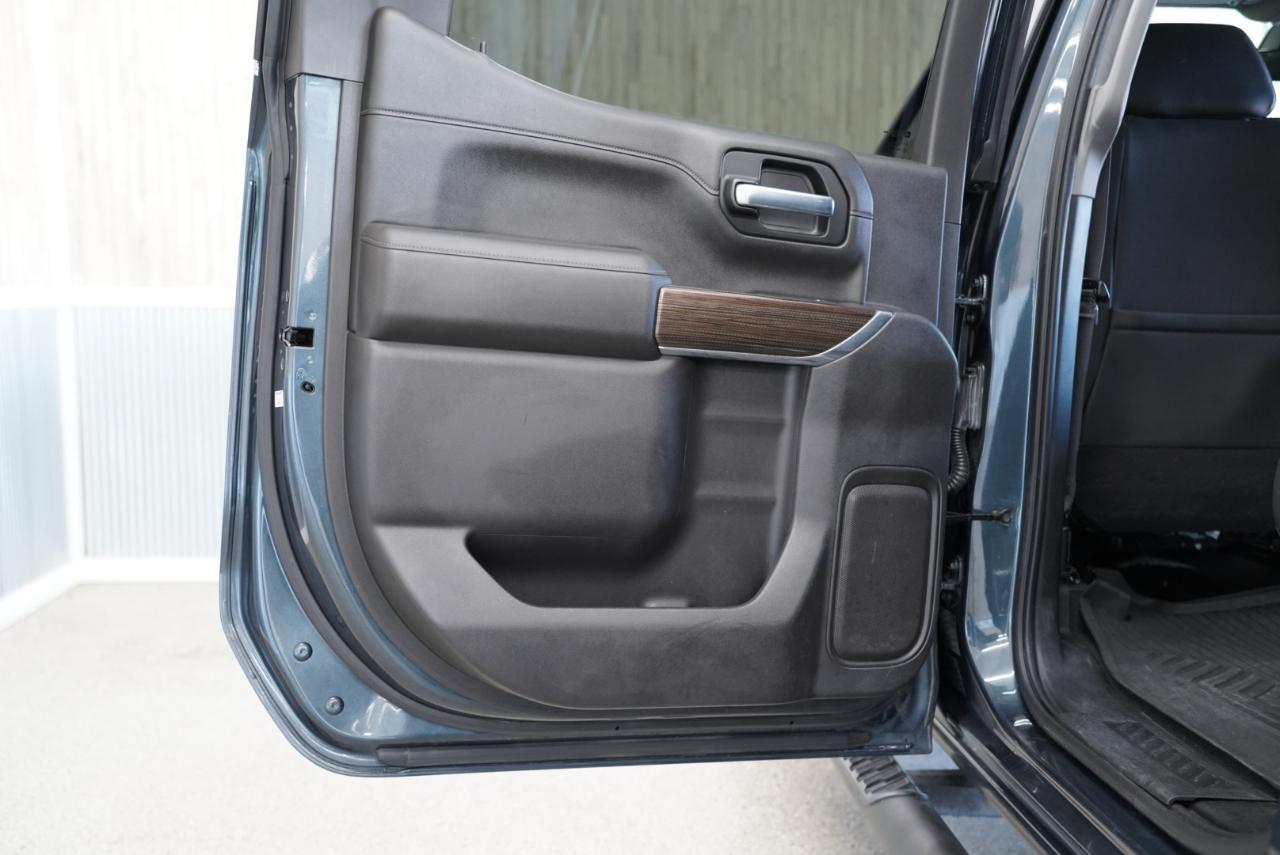 Chevrolet Silverado 1500 4WD Crew Cab 147" RST 2021