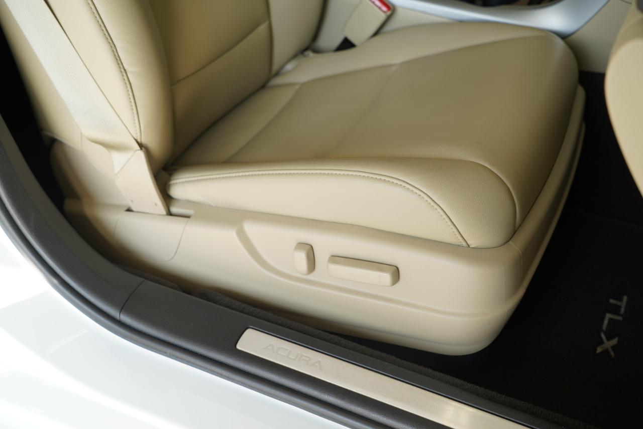 Acura TLX 3.5L FWD 2020