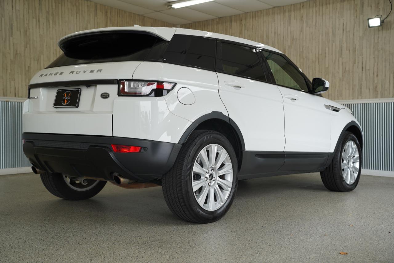 Land Rover Range Rover Evoque 5 Door SE 2017