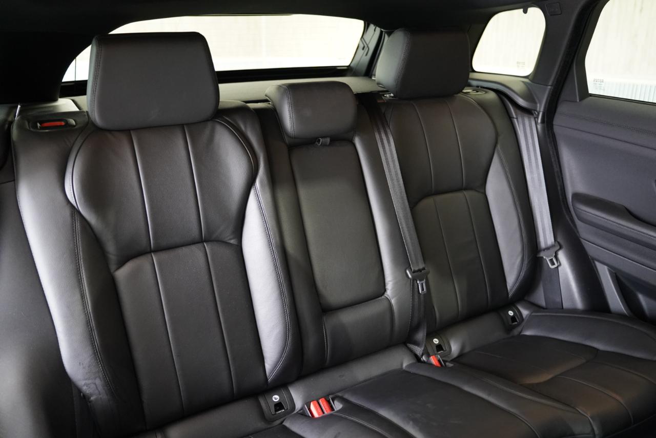 Land Rover Range Rover Evoque 5 Door SE 2017