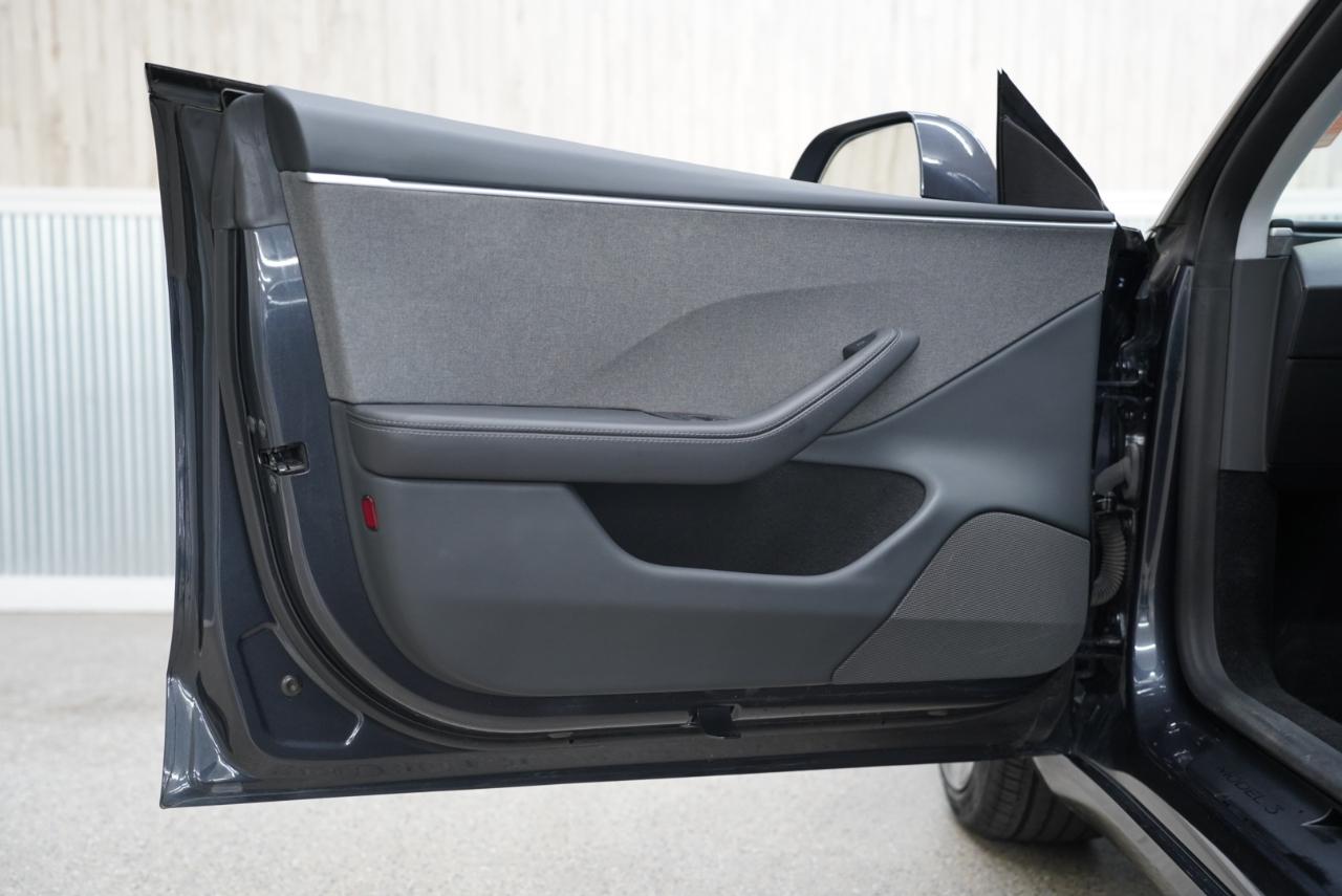 Tesla Model 3 Long Range RWD 2025