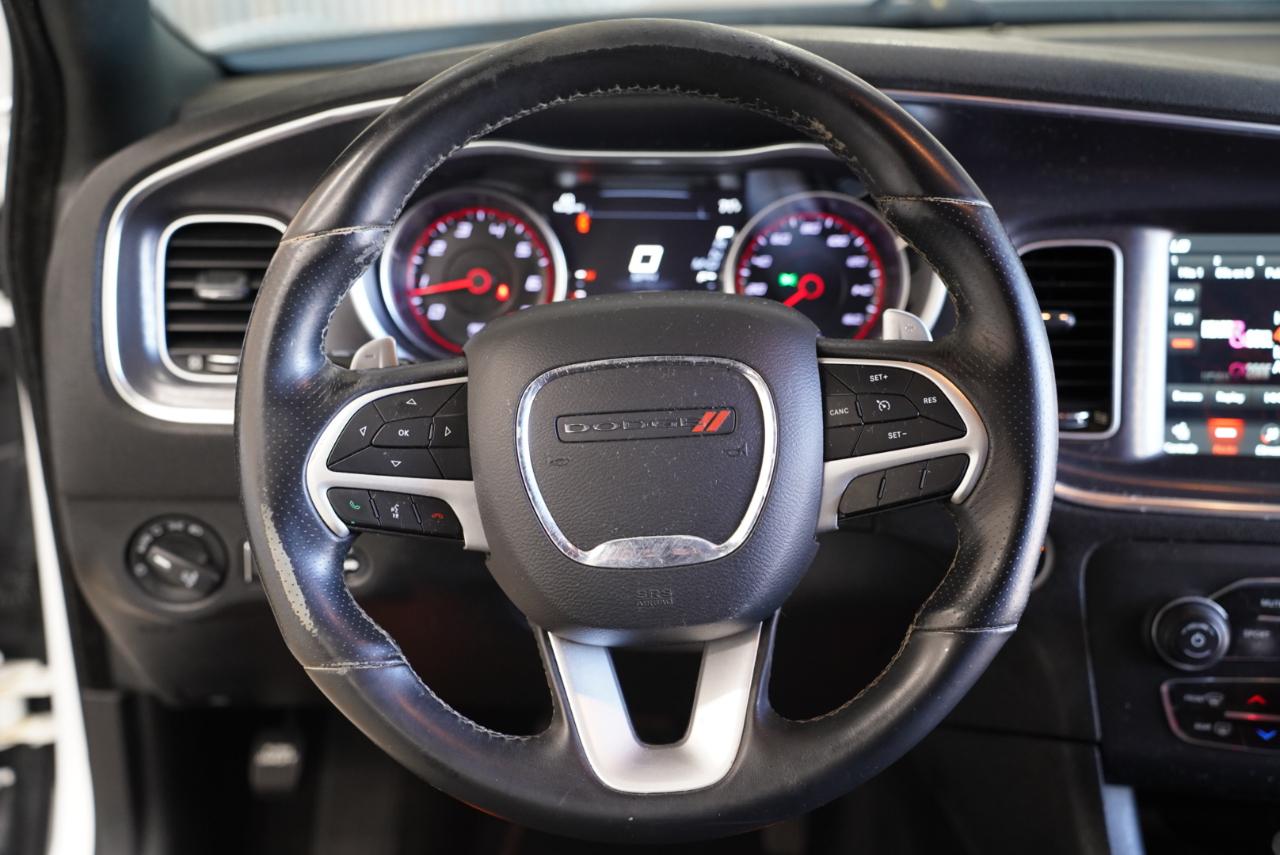 Dodge Charger photo 12