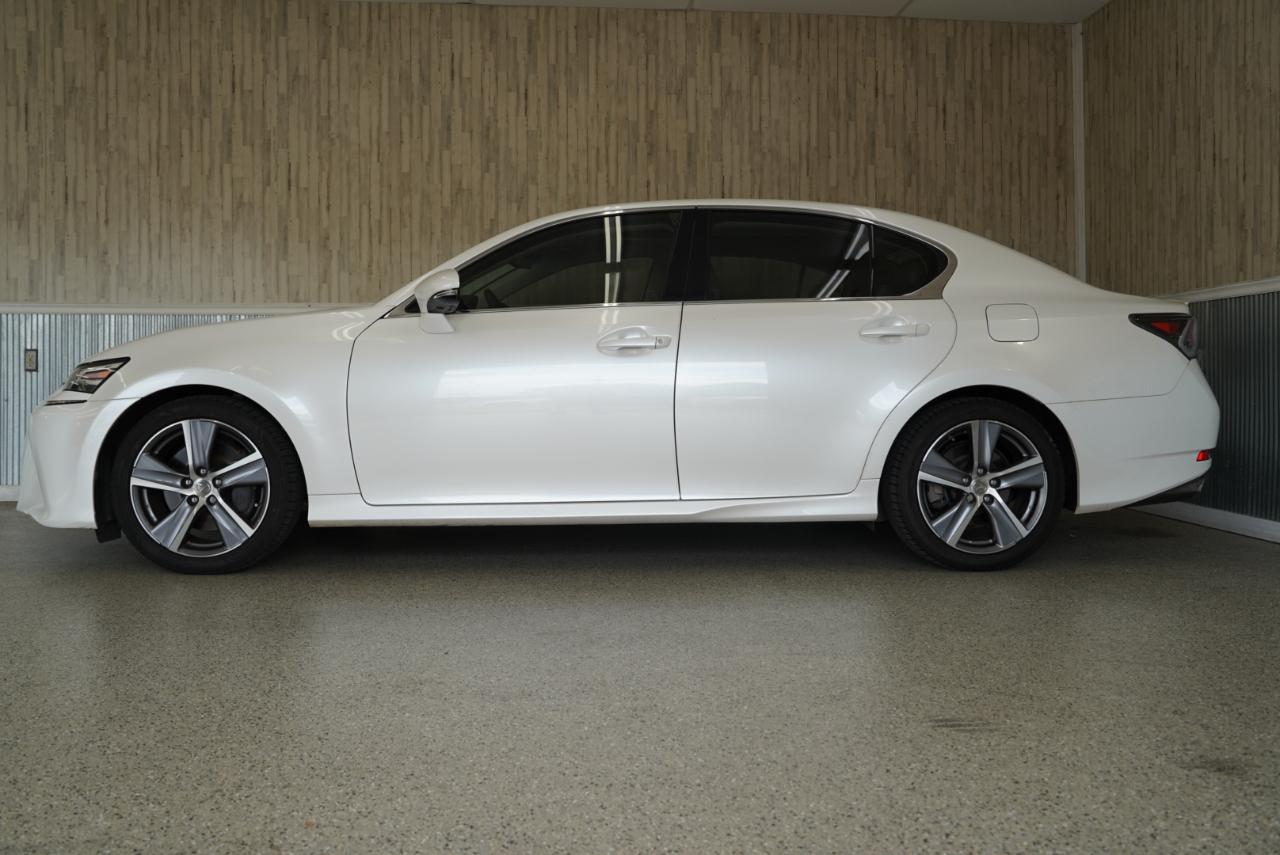 Lexus GS 200T 4dr Sdn RWD 2016