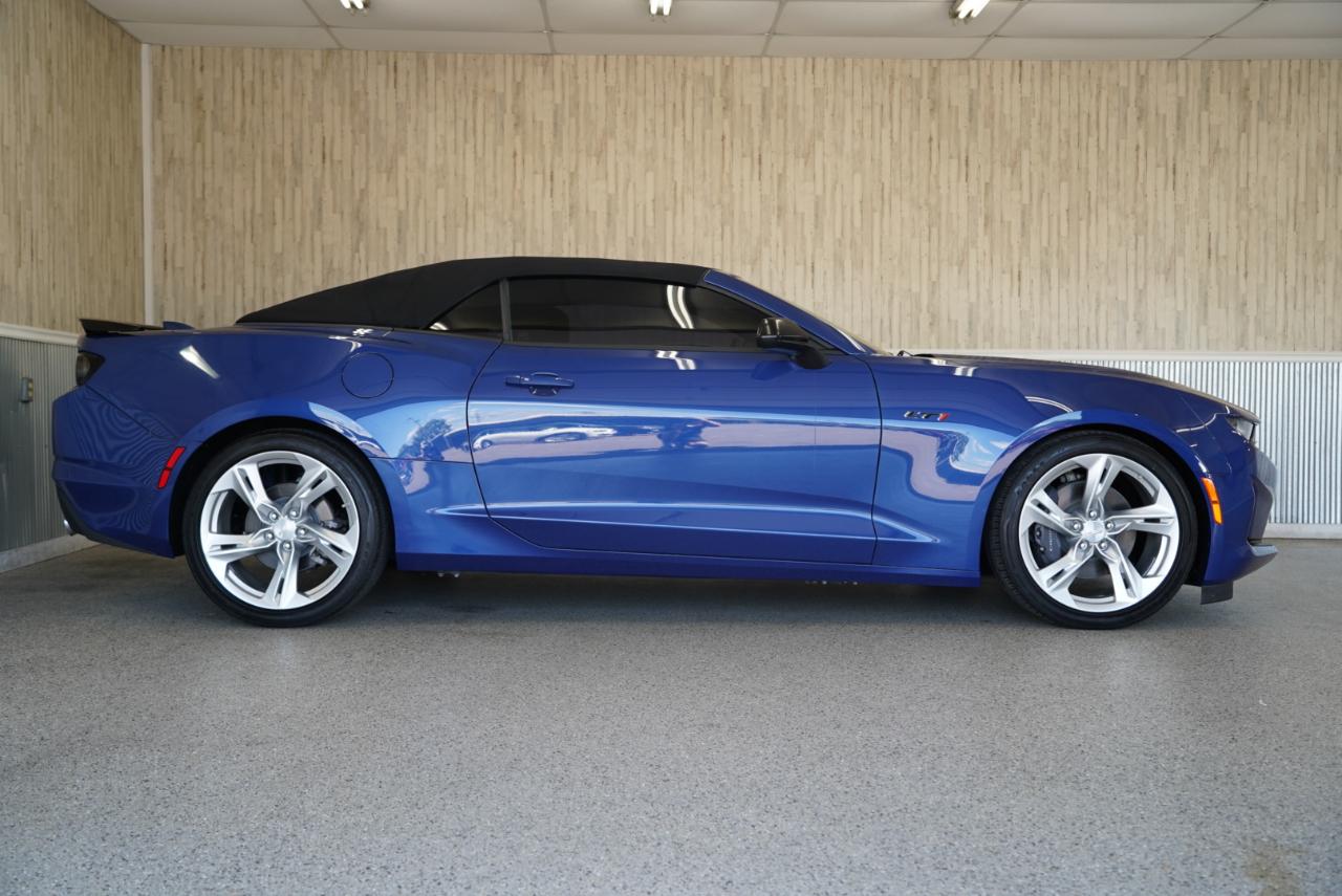 Chevrolet Camaro 2dr Conv LT1 2021