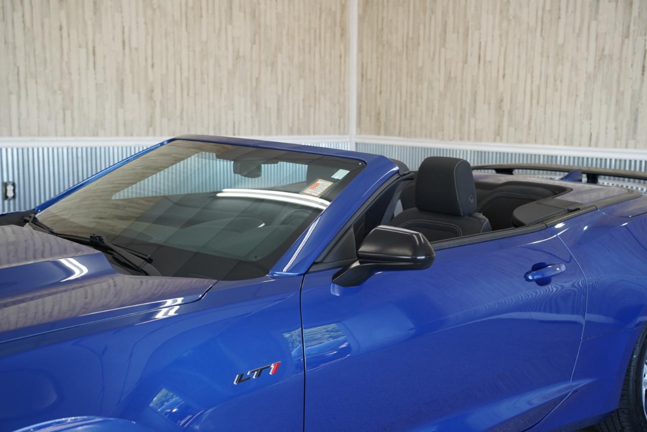 Chevrolet Camaro 2dr Conv LT1 2021