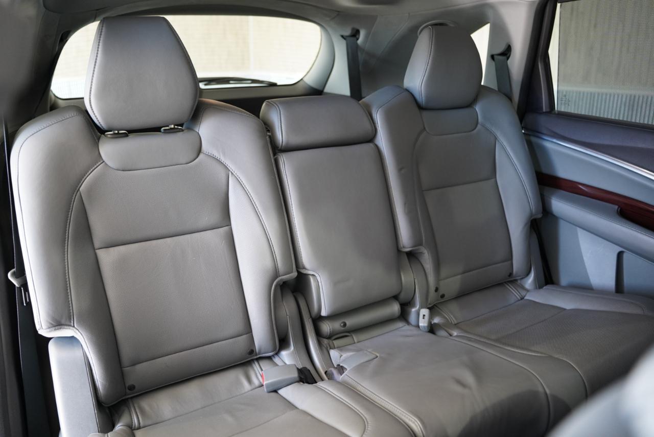 Acura MDX FWD 4dr w/Advance 2016