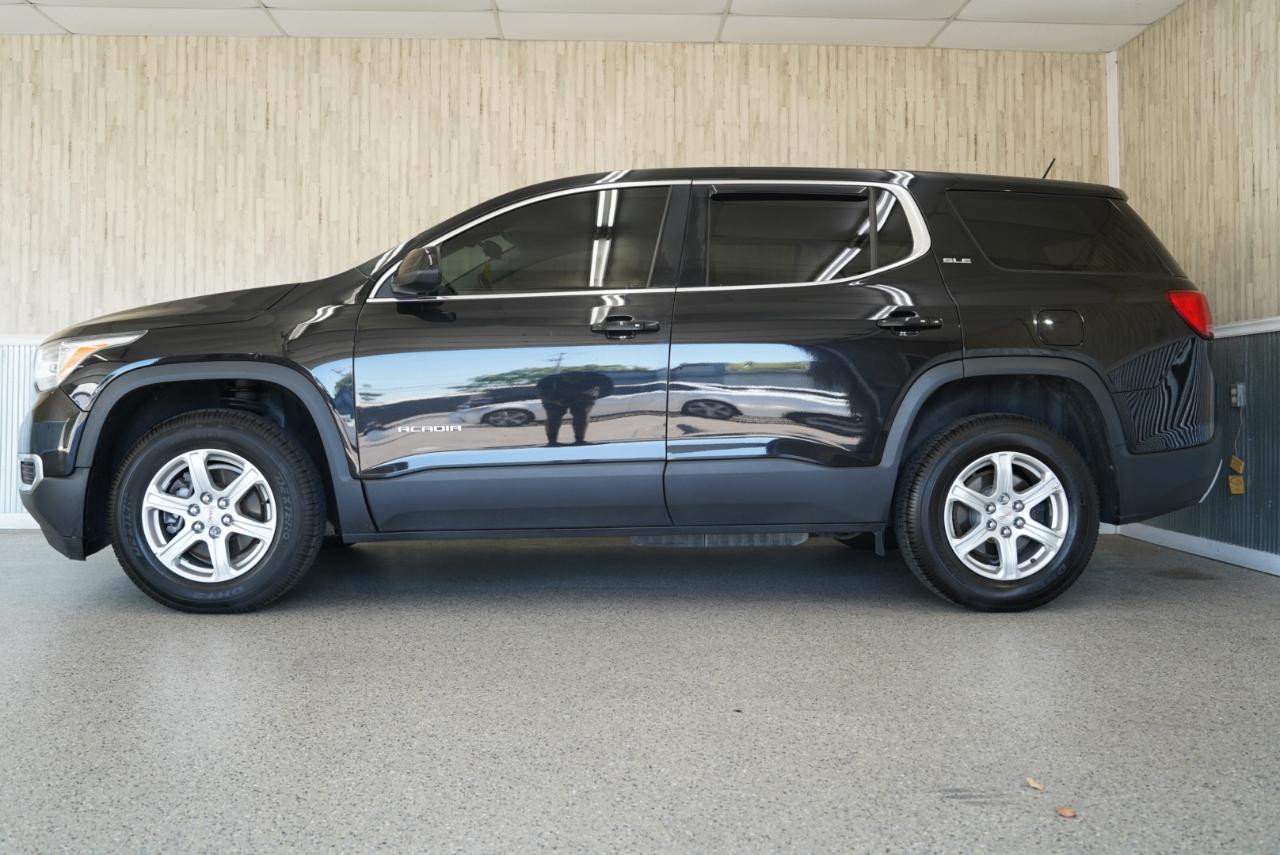 GMC Acadia FWD 4dr SLE w/SLE-1 2017