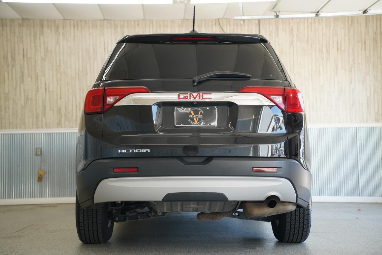 GMC Acadia FWD 4dr SLE w/SLE-1 2017