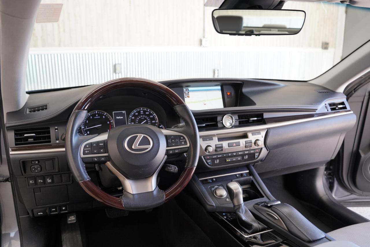 Lexus ES ES 350 FWD 2018