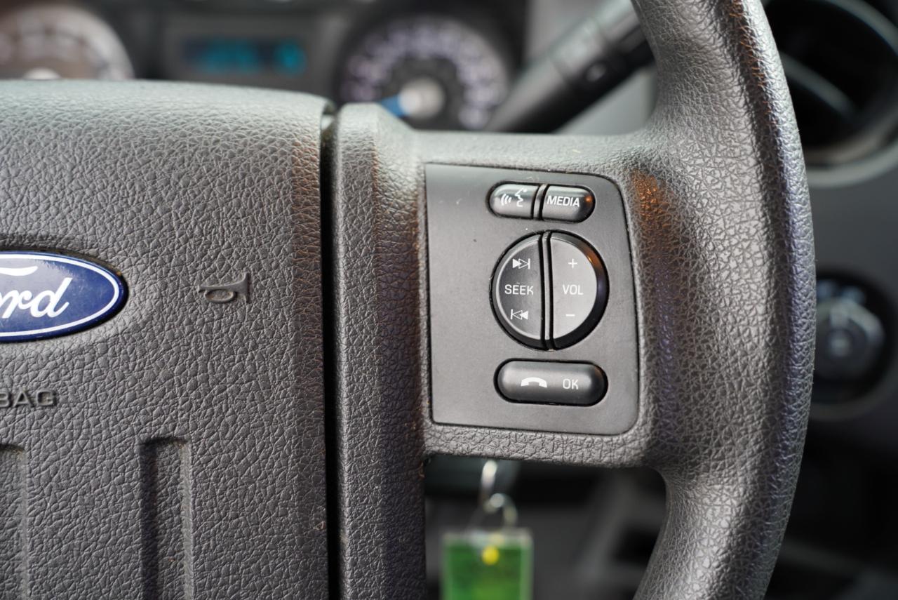Ford Super Duty F-350 SRW  2014