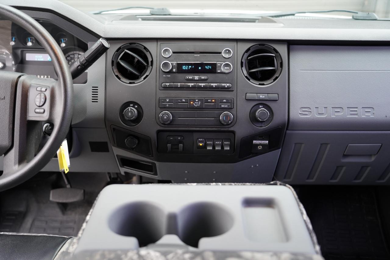 Ford Super Duty F-350 SRW  2014