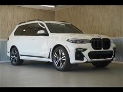 2021 BMW X7 