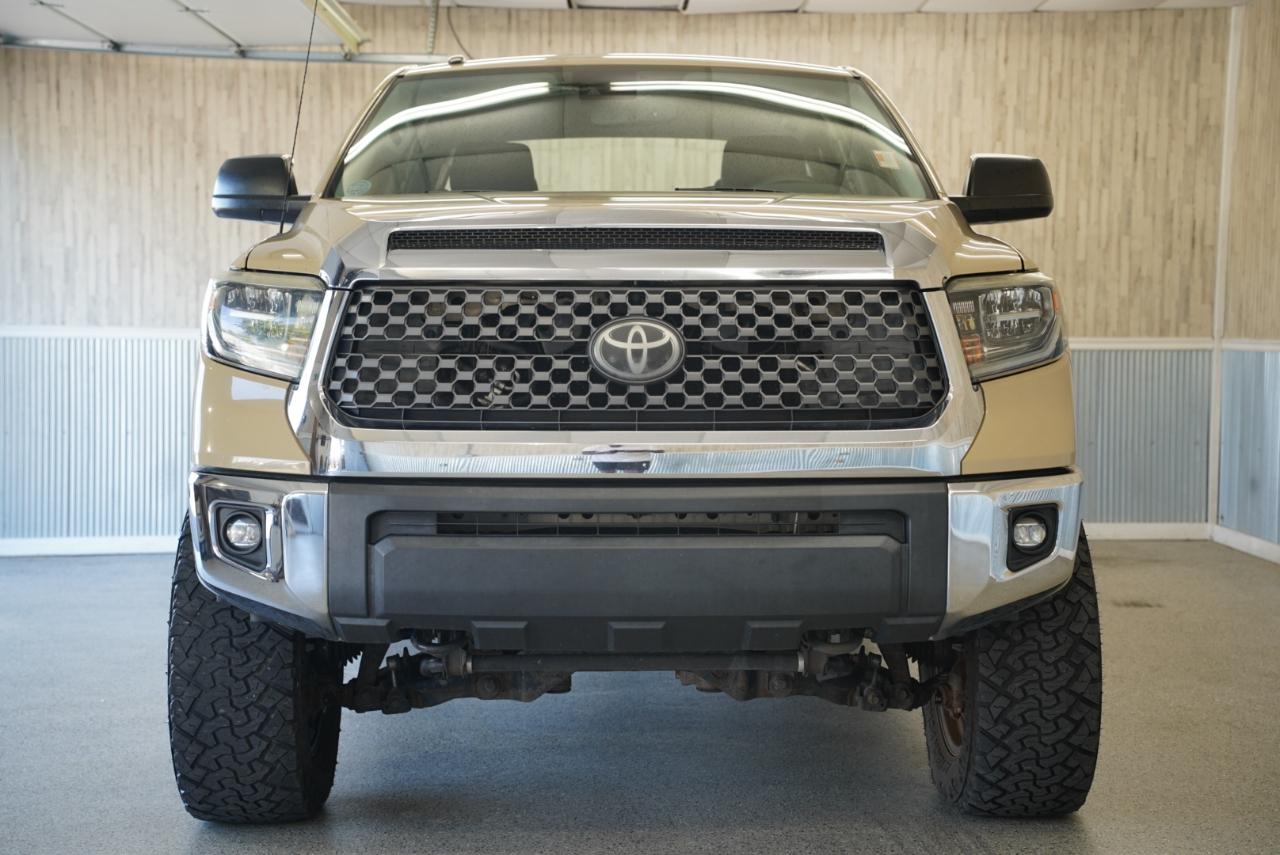 Toyota Tundra 4WD  2018