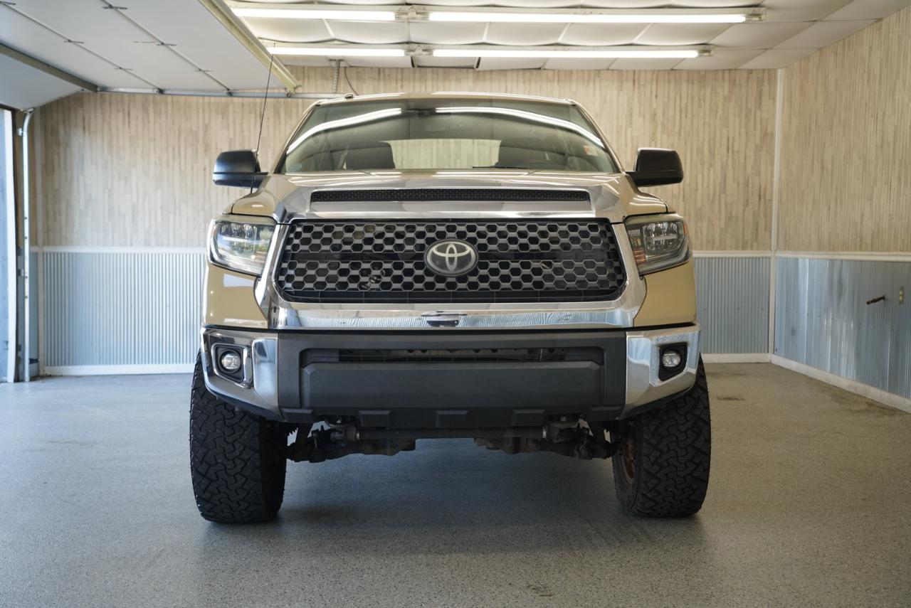 Toyota Tundra 4WD  2018