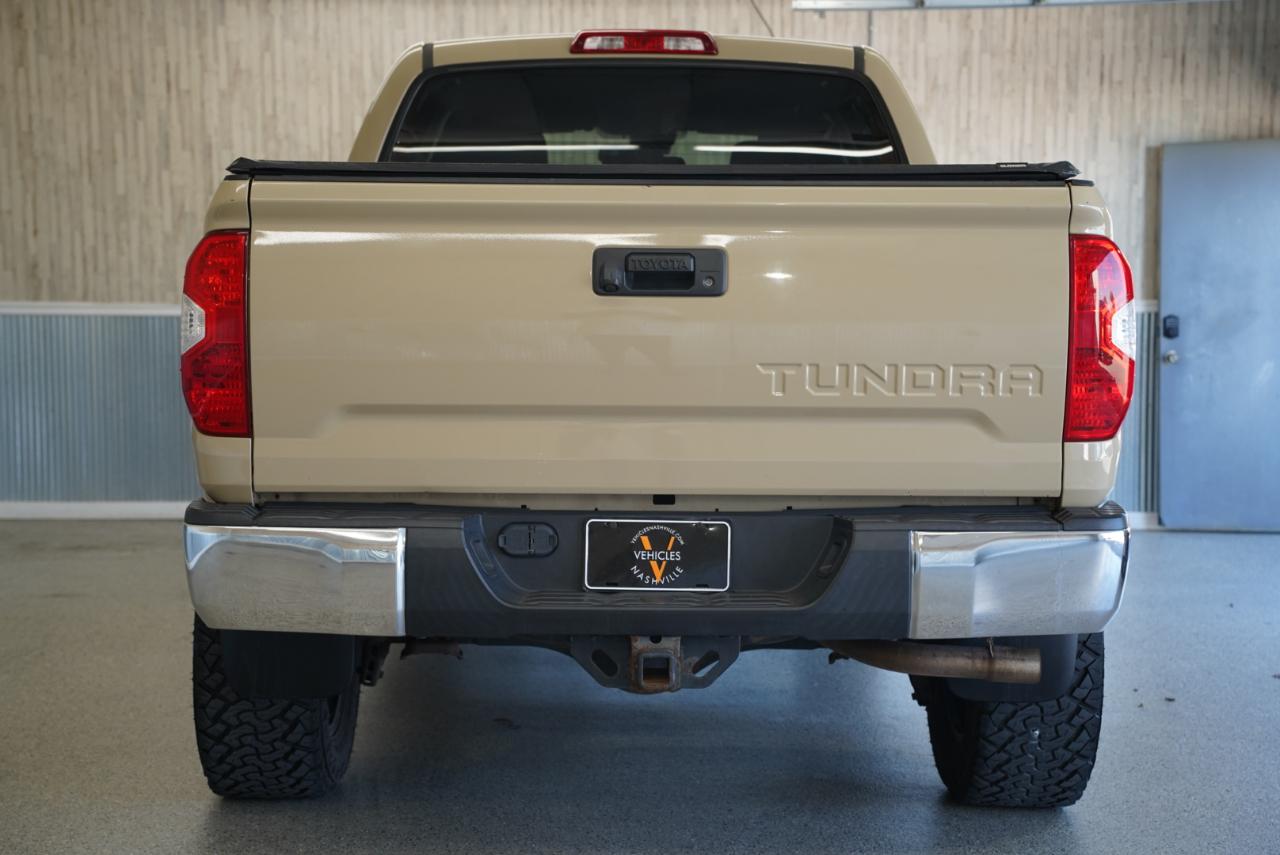 Toyota Tundra 4WD  2018
