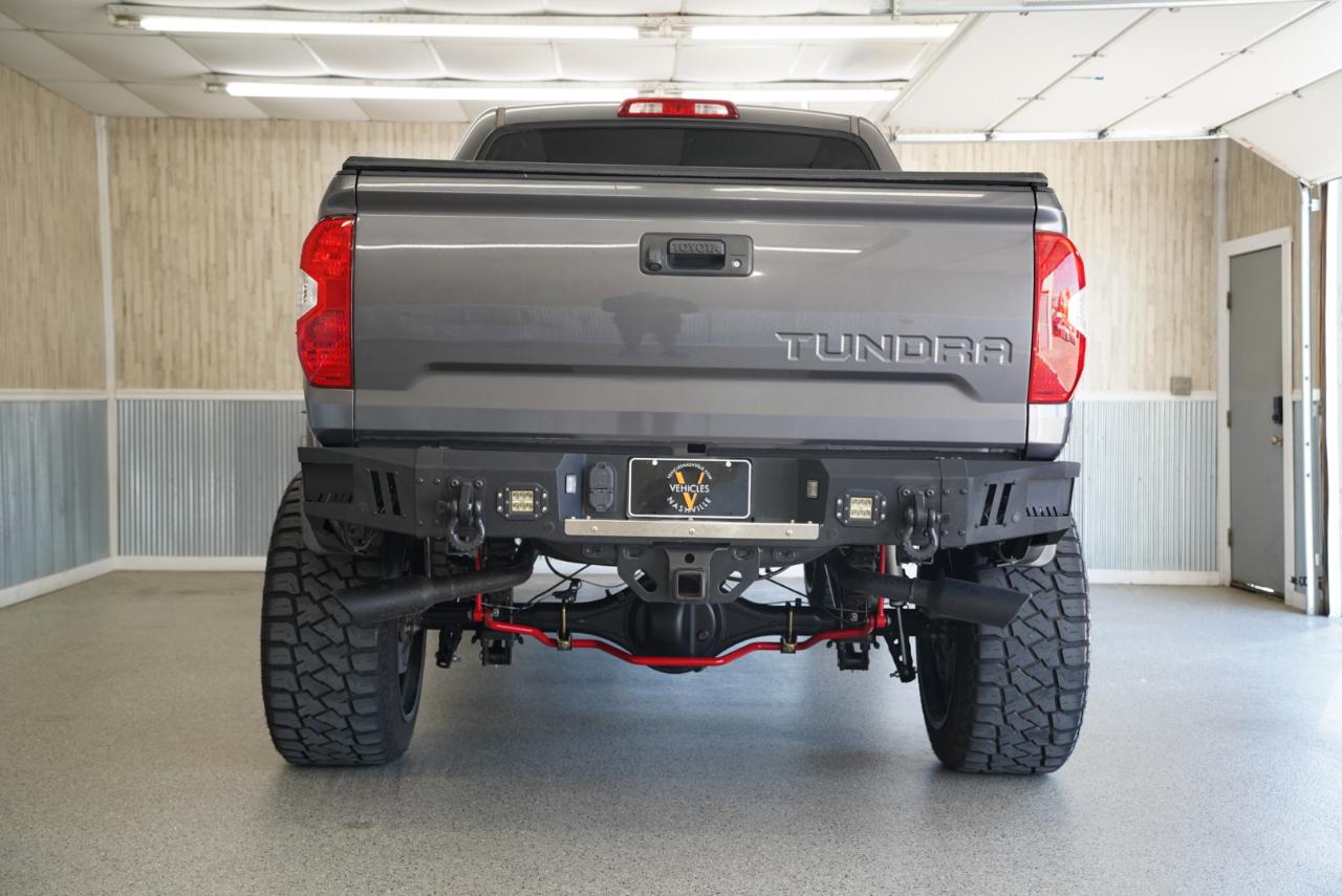 Toyota Tundra 4WD  2018