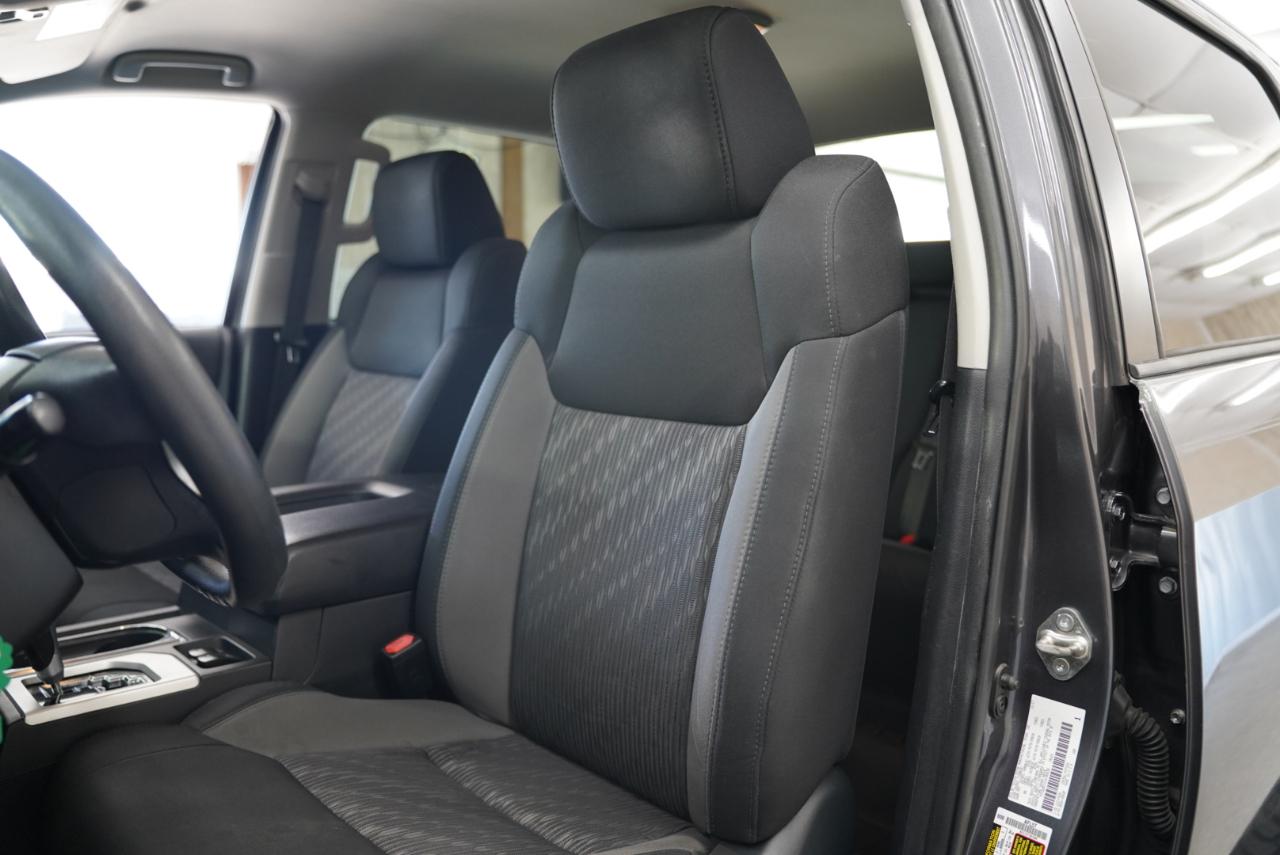 Toyota Tundra 4WD  2018