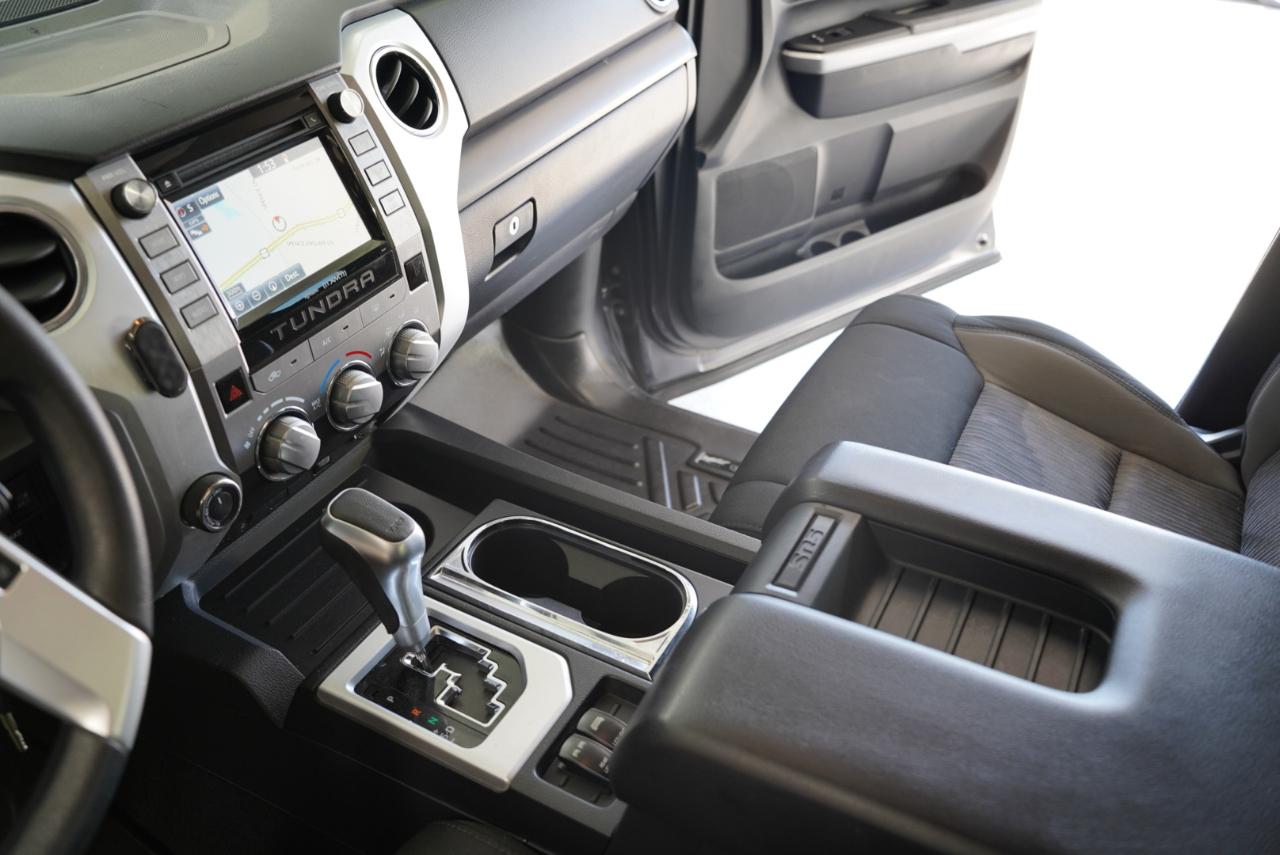 Toyota Tundra 4WD  2018