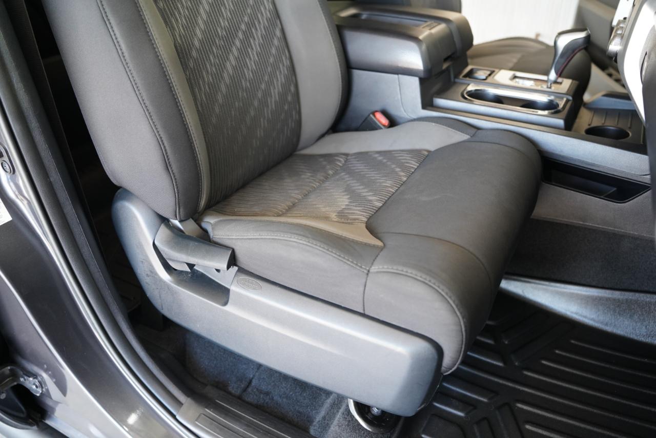 Toyota Tundra 4WD  2018