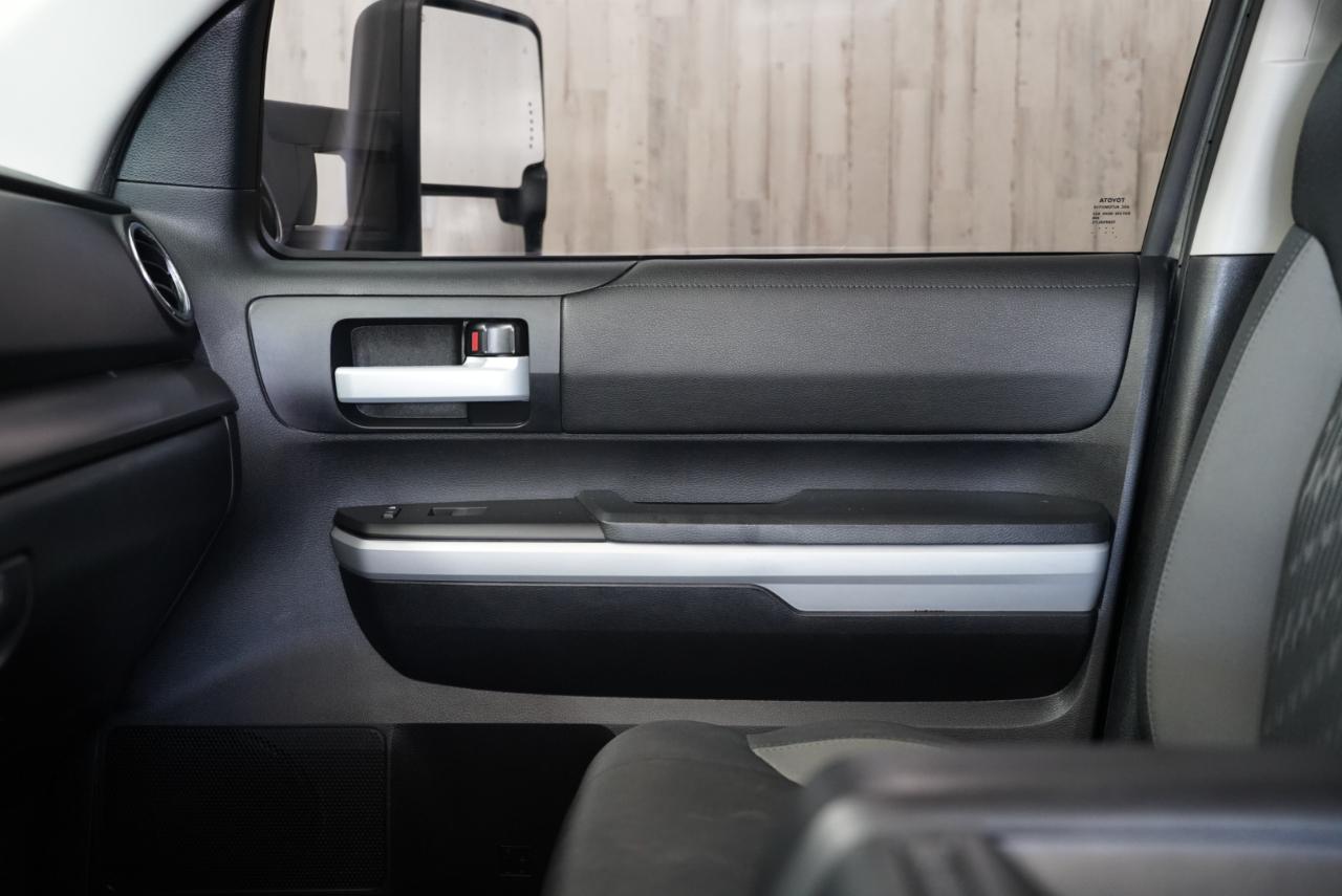 Toyota Tundra 4WD  2018