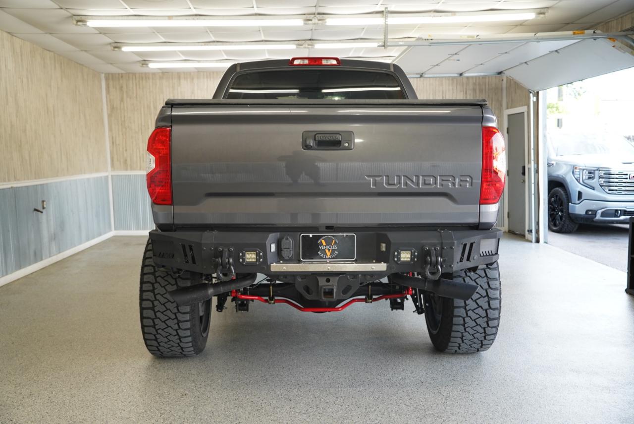 Toyota Tundra 4WD  2018
