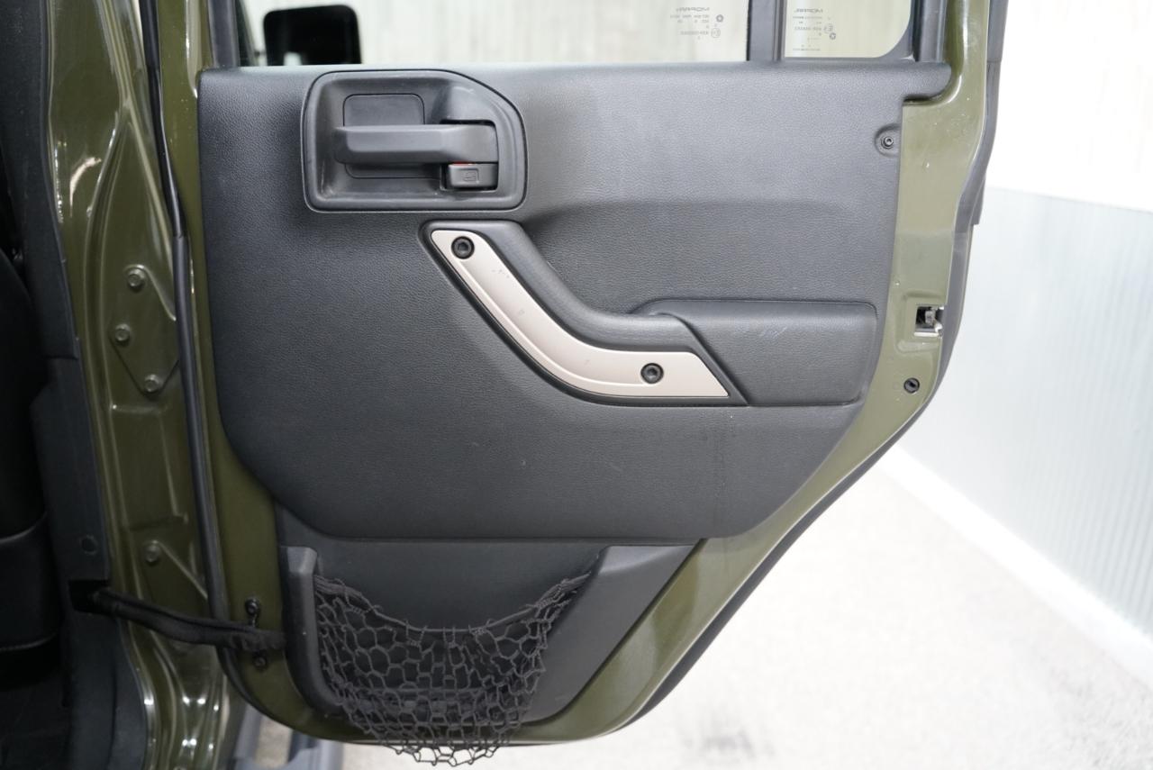 Jeep Wrangler Unlimited 4WD 4dr 75th Anniversary 2016