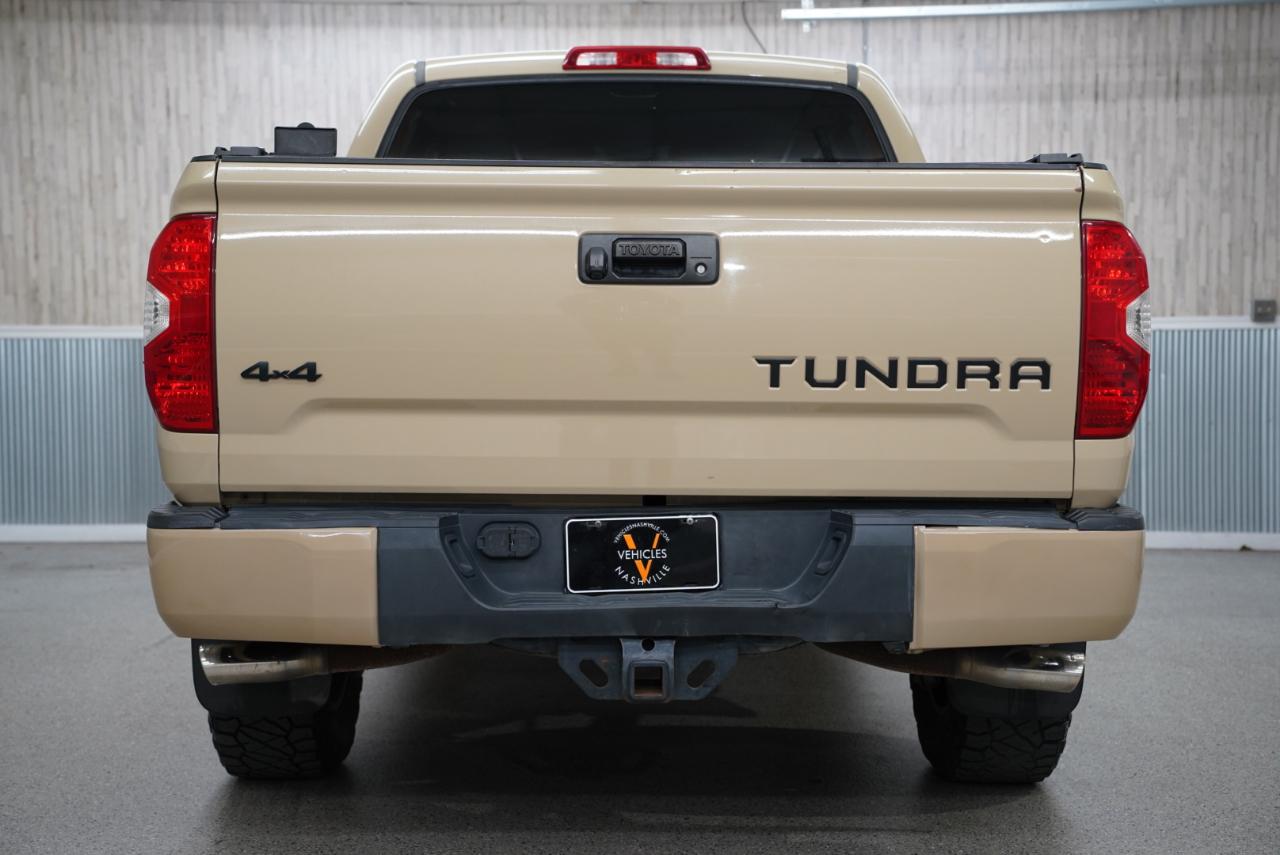 Toyota Tundra 4WD Truck  2016