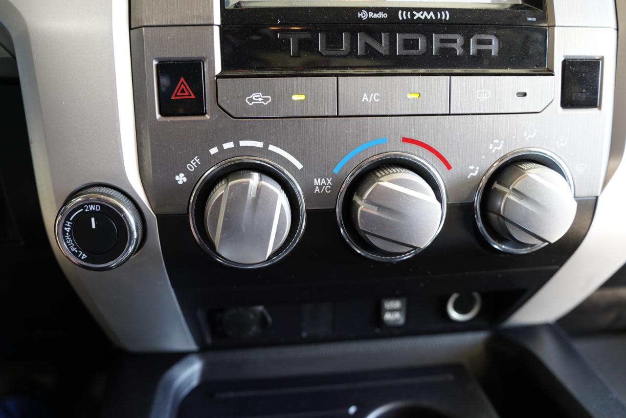 Toyota Tundra 4WD Truck  2016
