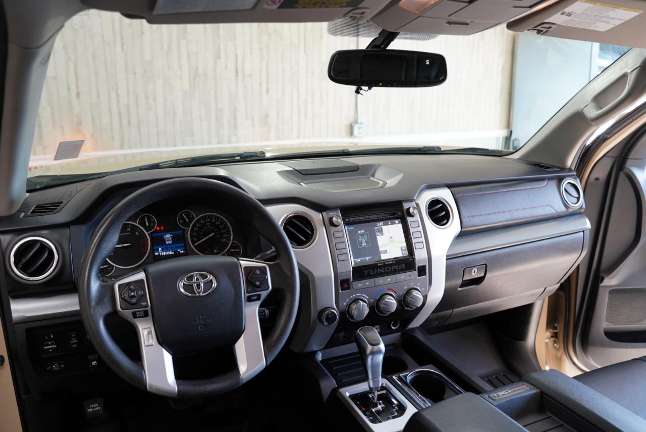 Toyota Tundra 4WD Truck  2016