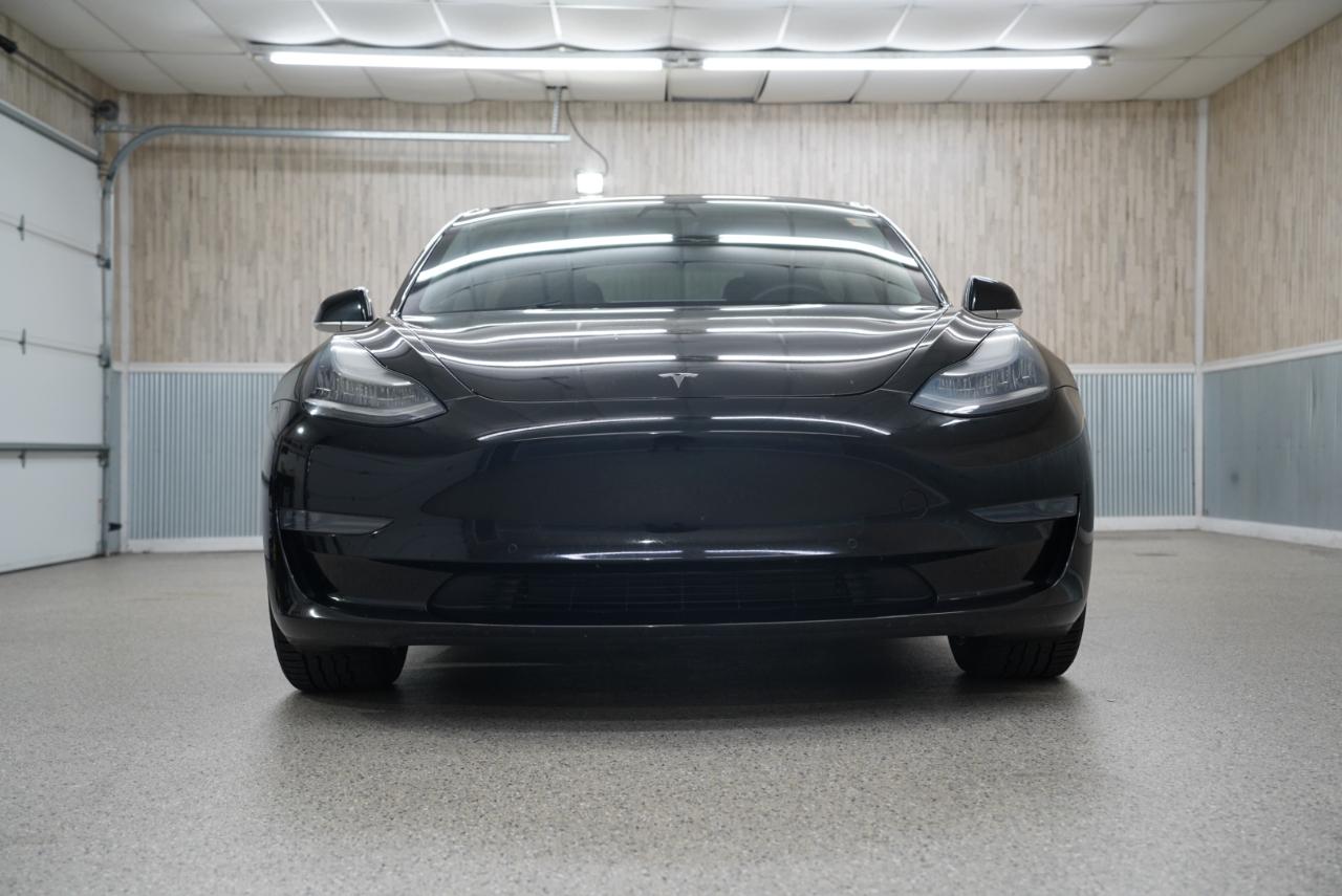Tesla Model 3 Standard Range RWD 2020