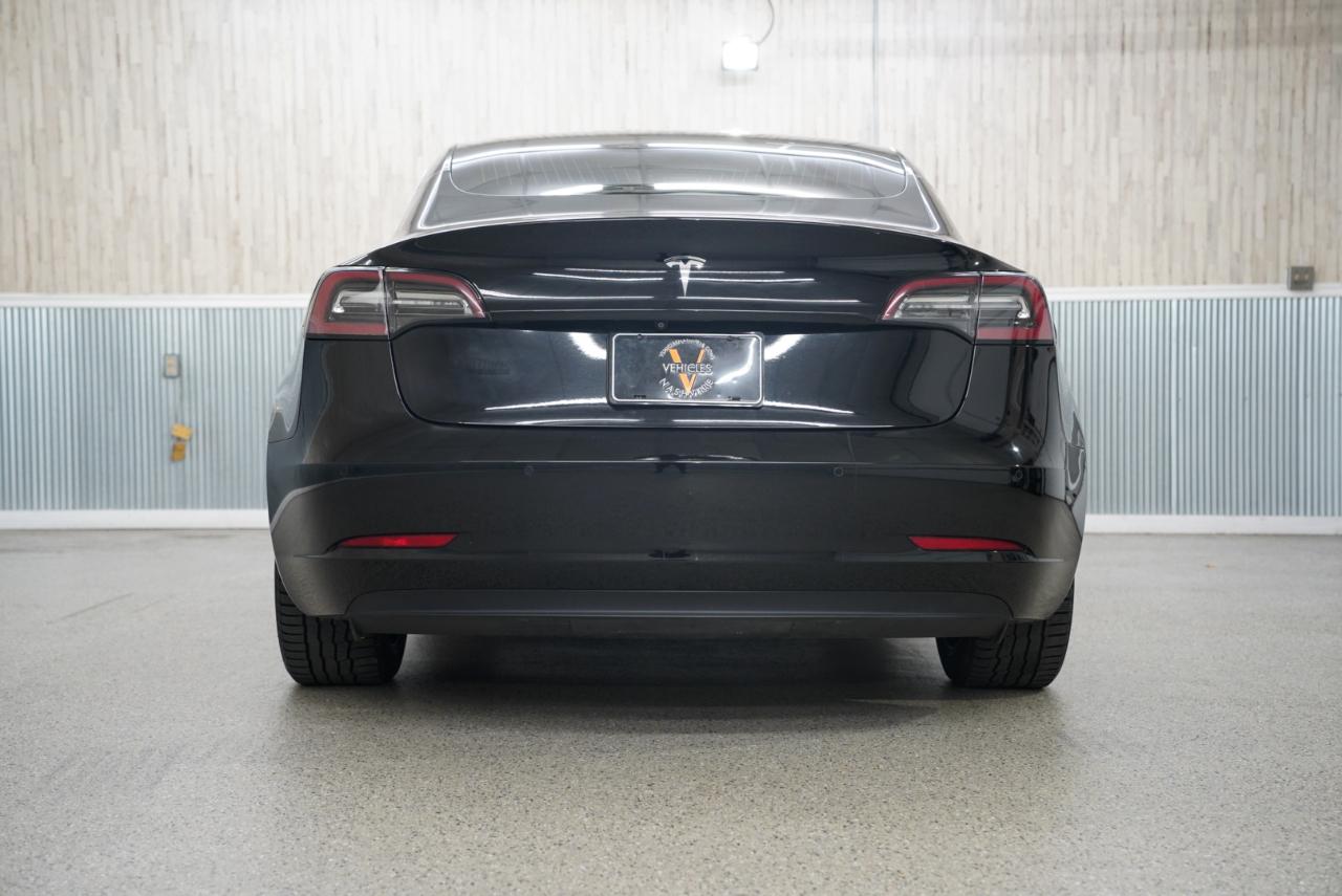 Tesla Model 3 Standard Range RWD 2020