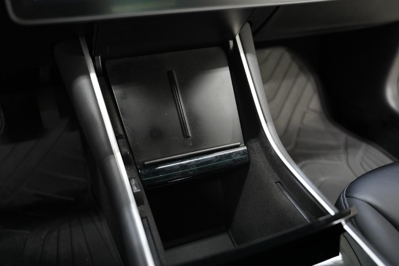 Tesla Model 3 Standard Range RWD 2020