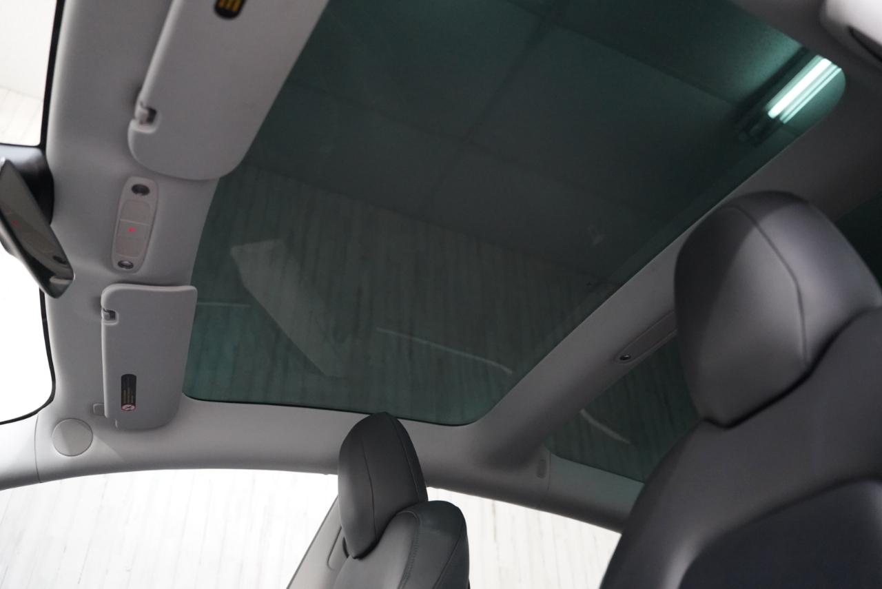 Tesla Model 3 Standard Range RWD 2020