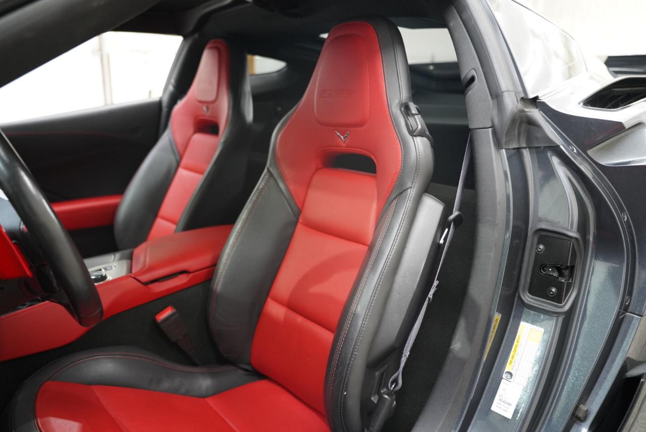 Chevrolet Corvette 2dr Z06 Cpe w/2LZ 2017