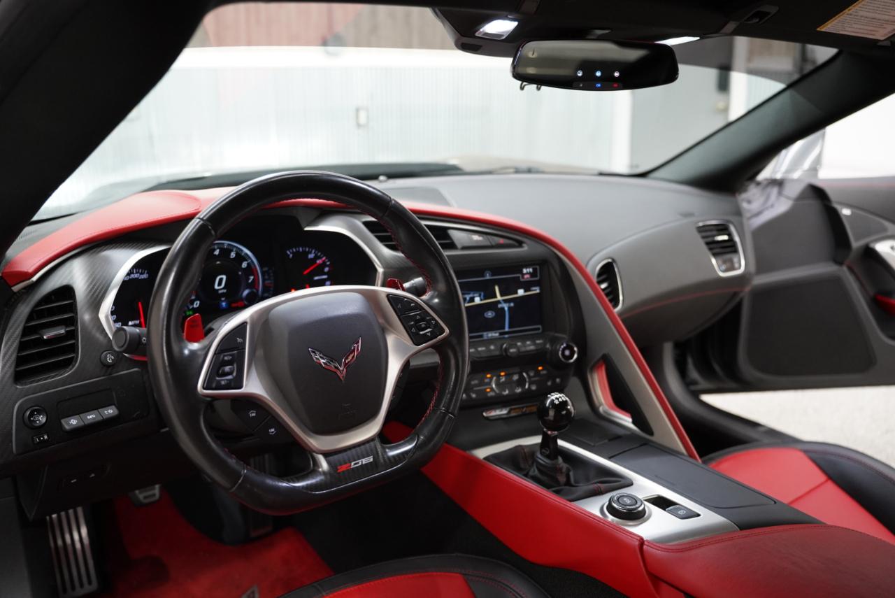 Chevrolet Corvette 2dr Z06 Cpe w/2LZ 2017