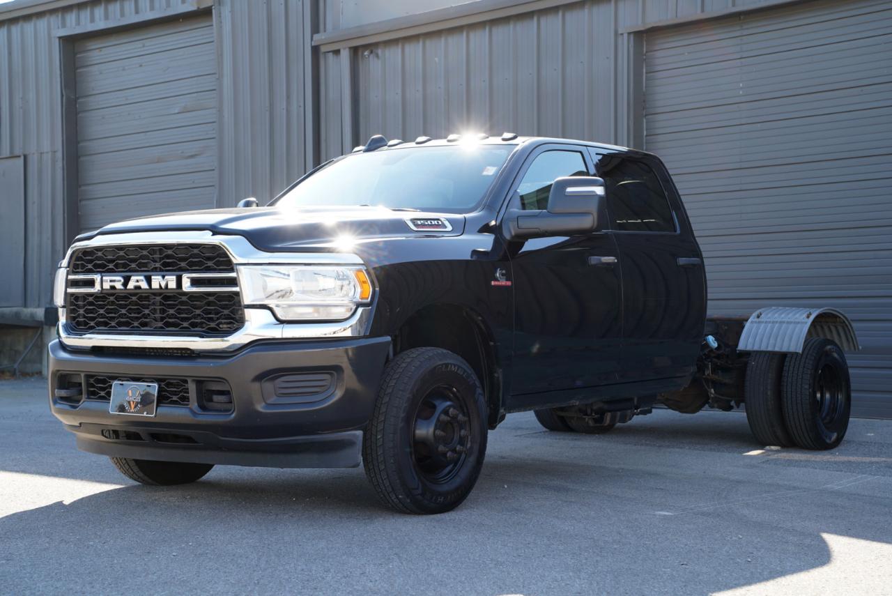 RAM 3500 Chassis Cab Tradesman 4WD Crew Cab 60" CA 172.4" WB 2023
