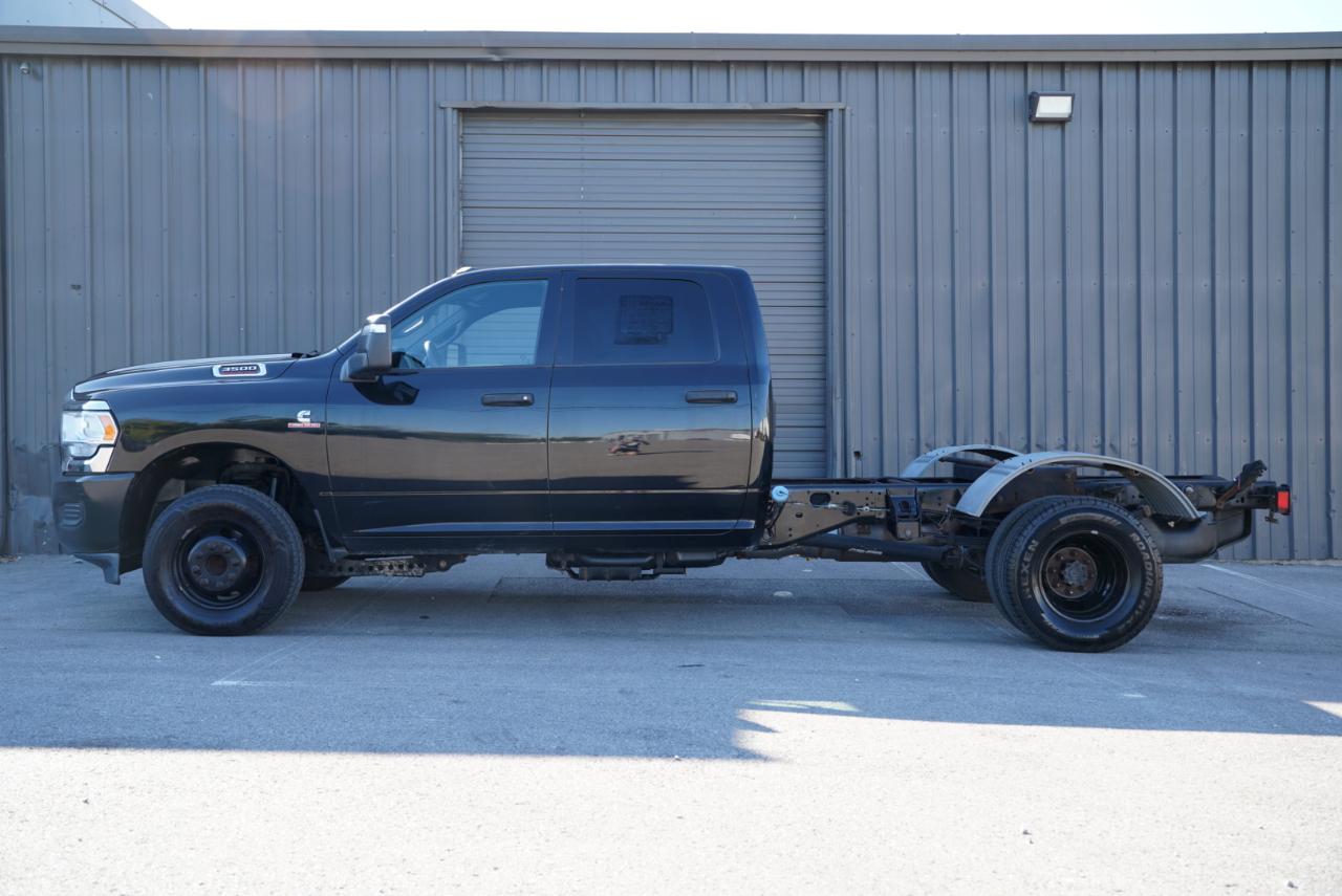 RAM 3500 Chassis Cab Tradesman 4WD Crew Cab 60" CA 172.4" WB 2023