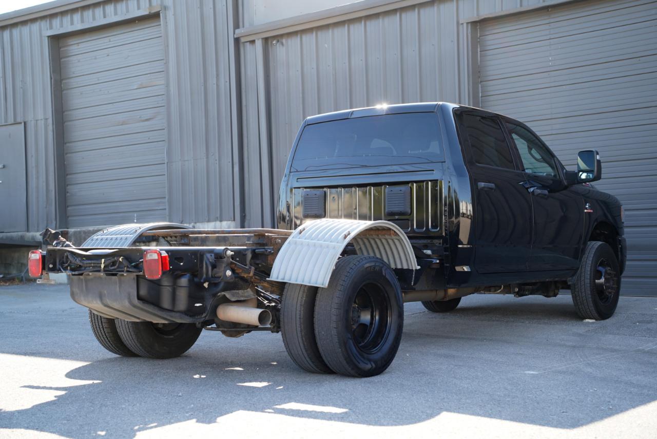 RAM 3500 Chassis Cab Tradesman 4WD Crew Cab 60" CA 172.4" WB 2023