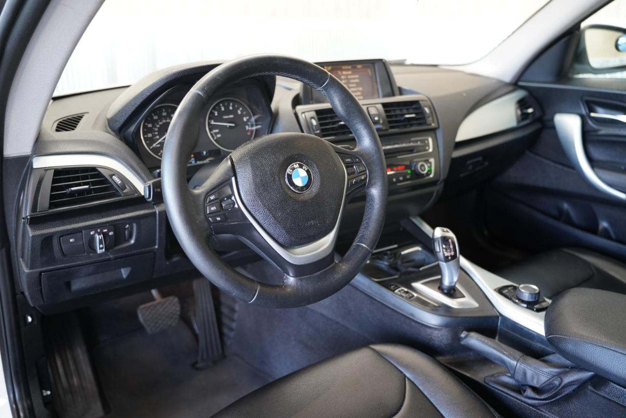 BMW 2 Series photo 11