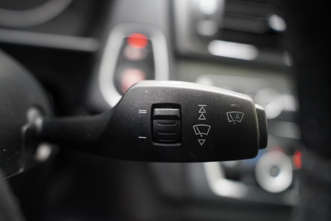 BMW 2 Series photo 15