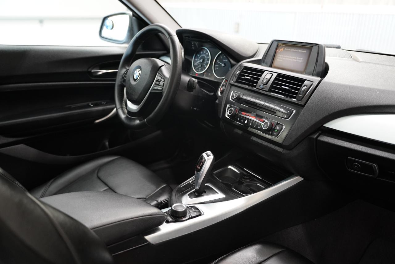 BMW 2 Series photo 17